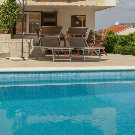 House Dupla Donji Okrug