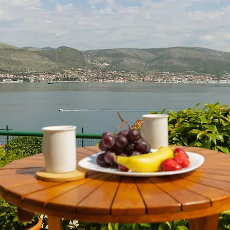 House Dupla Casa de Férias Donji Okrug