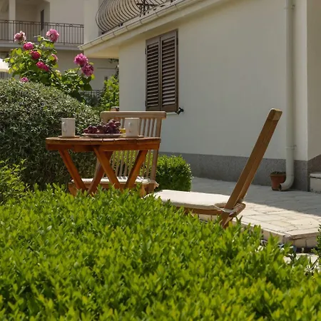 Casa de Férias House Dupla Donji Okrug