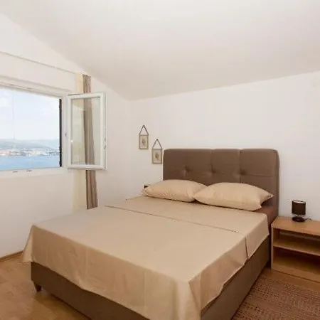 Casa de Férias House Dupla Donji Okrug